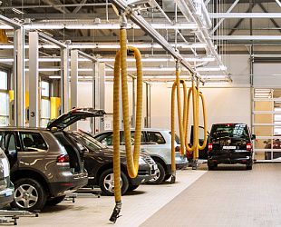Автоцентров и автосервисов